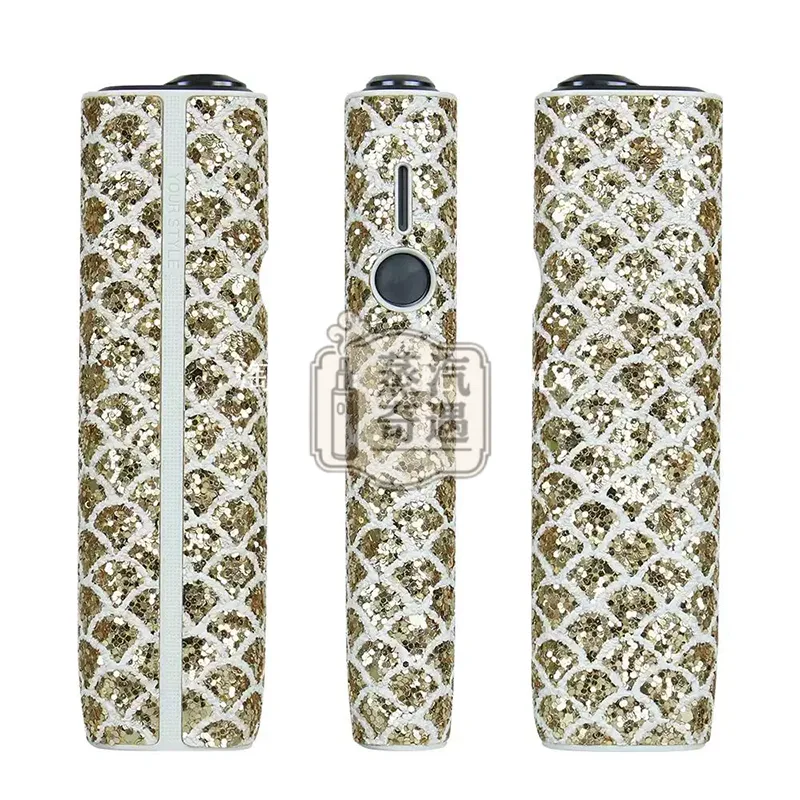 IQOS ILUMA ONE 水晶魚鱗紋保護套金色款特寫